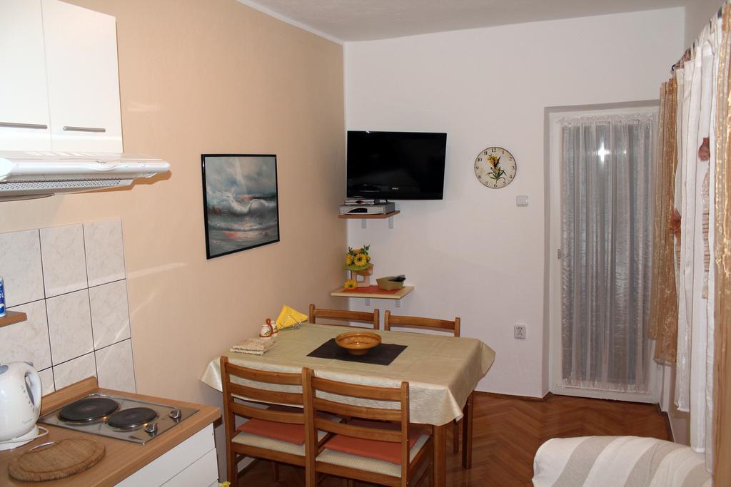Apartment Madlena Brodarica  Eksteriør billede